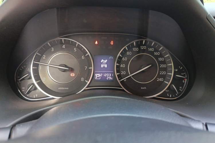 Used Nissan Patrol  Instrument Cluster