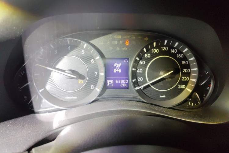 Used Nissan Patrol 2019 Y62 4.0L SE-T1 Middle East Instrument Cluster