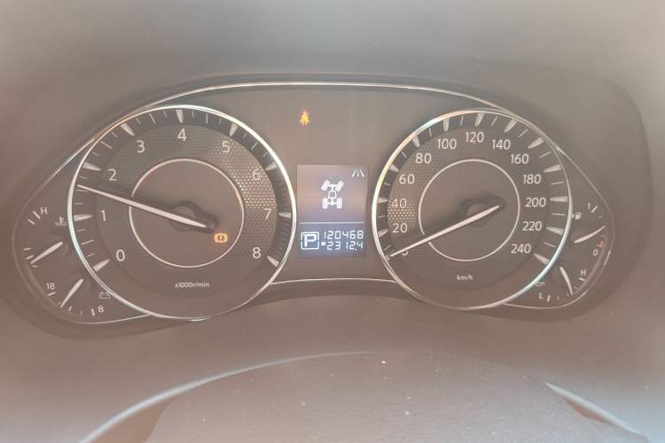 Used Nissan Patrol  Instrument Cluster