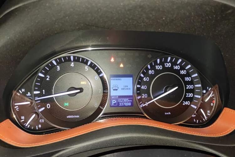 Used Nissan Patrol  Instrument Cluster