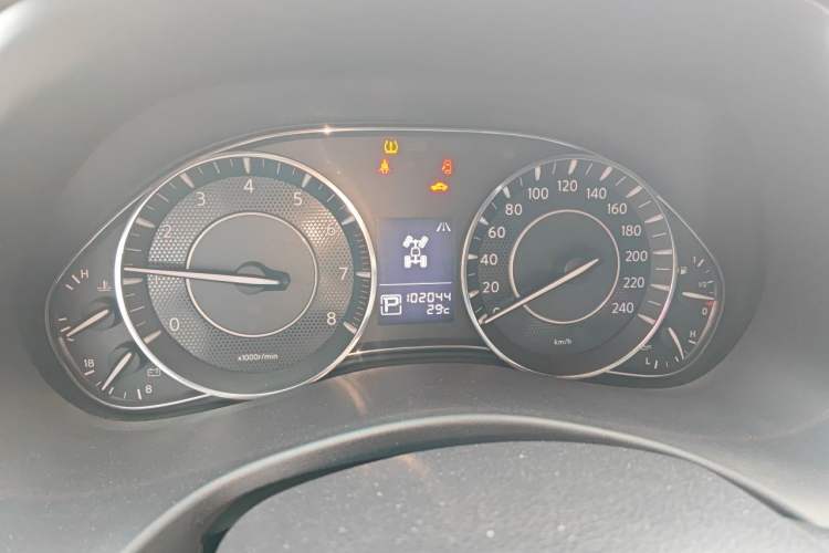 Used Nissan Patrol  Instrument Cluster