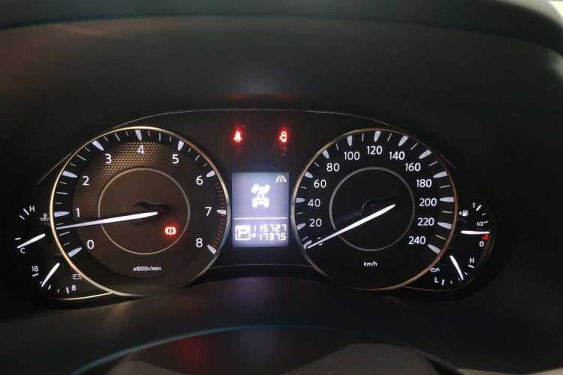 Used Nissan Patrol  Instrument Cluster