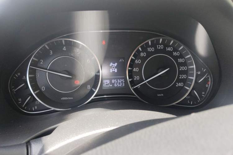 Used Nissan Patrol 2019 Y62 4.0L SE-T1 Middle East Instrument Cluster