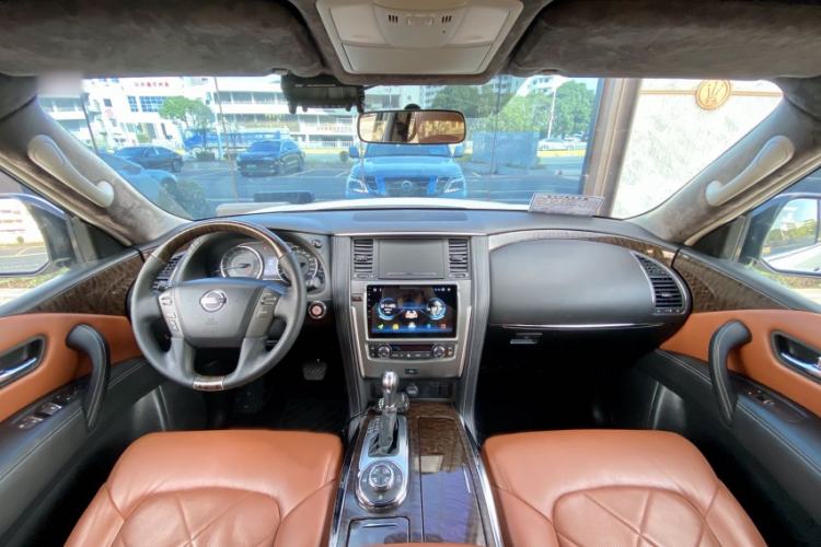 Used Nissan Patrol 2019 Y62 4.0L SE-T1 Middle East Interior 6