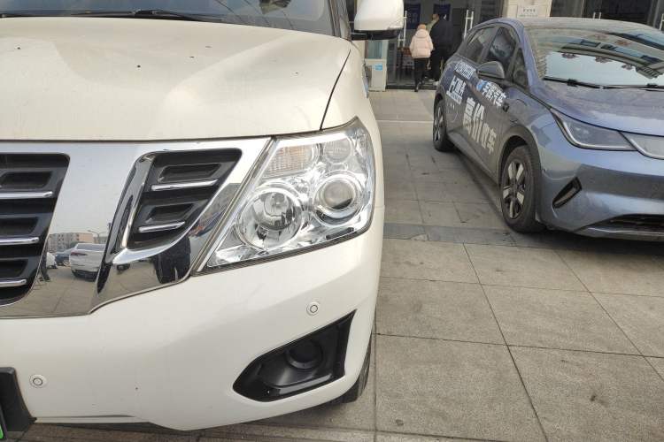 Used Nissan Patrol 2019 Y62 4.0L SE-T1 Middle East Left Front Headlight