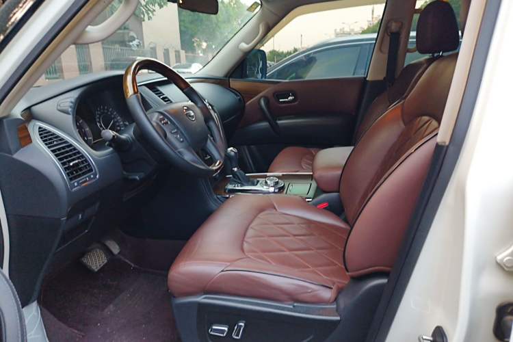 Used Nissan Patrol 2019 Y62 4.0L SE-T1 Middle East Left Front Seat