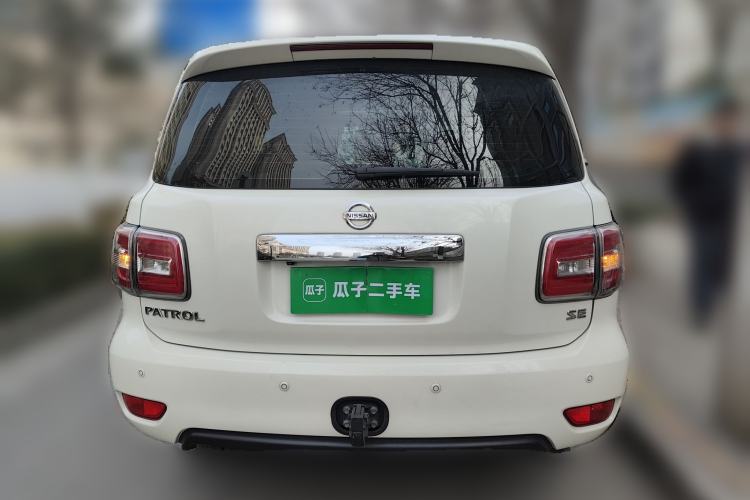 Used Nissan Patrol 2019 Y62 4.0L SE OPT with 18-inch Wheels – Middle East Rear