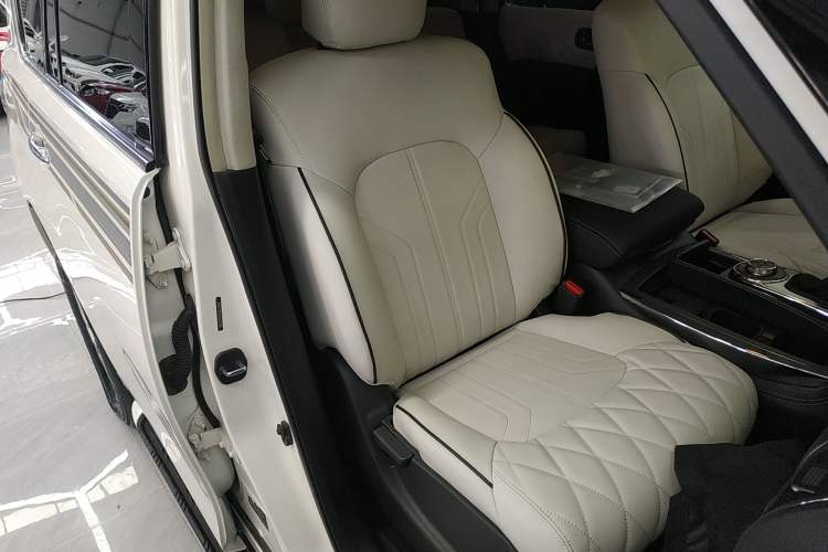 Used Nissan Patrol 2019 Y62 4.0L SE-T1 Middle East Right Front Seat