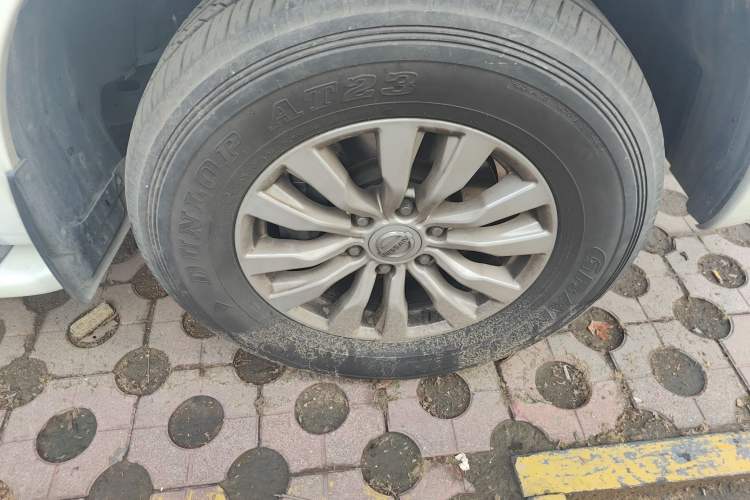 Used Nissan Patrol 2019 Y62 4.0L SE-T2 Middle East Right Front Wheel Hub