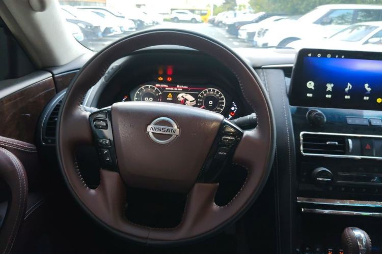Used Nissan Patrol  Steering Wheel