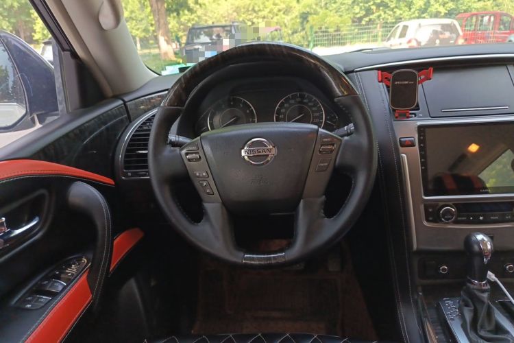 Used Nissan Patrol  Steering Wheel
