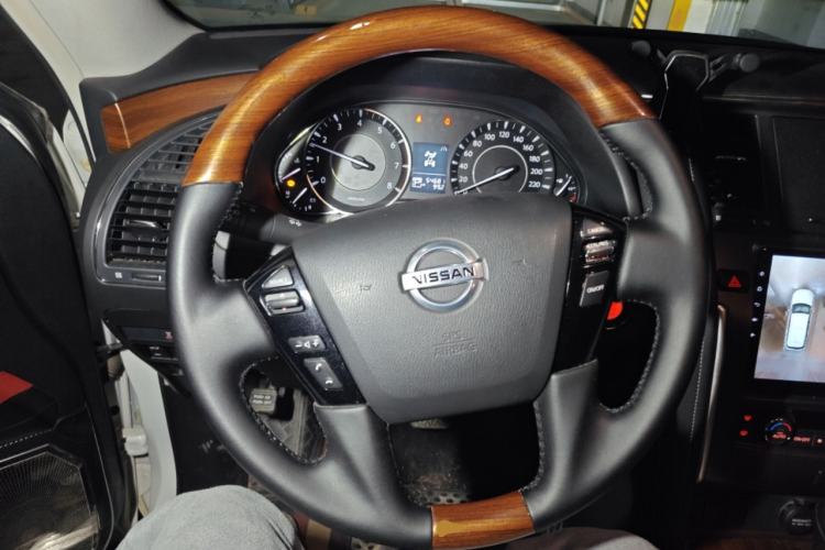 Used Nissan Patrol 2019 Y62 4.0L SE-T1 Middle East Steering Wheel