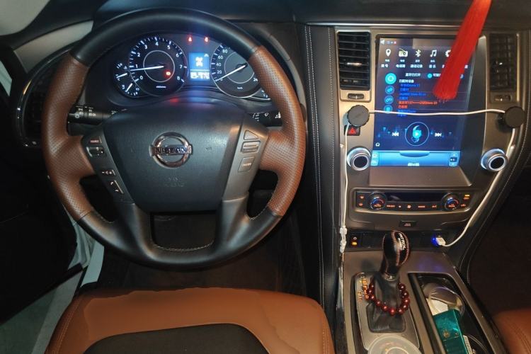 Used Nissan Patrol  Steering Wheel