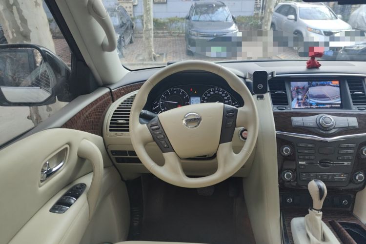 Used Nissan Patrol 2019 Y62 4.0L SE-T2 Middle East Steering Wheel