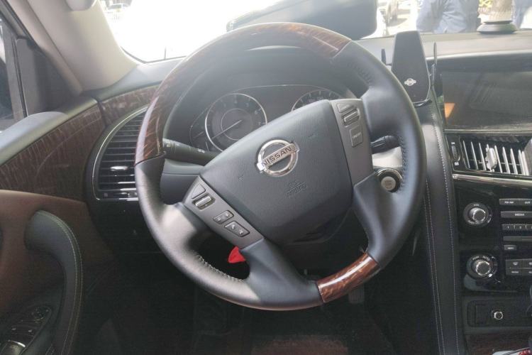 Used Nissan Patrol 2019 Y62 4.0L SE-T1 Middle East Steering Wheel