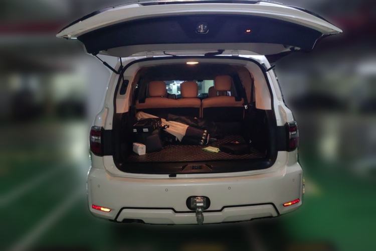 Used Nissan Patrol  Trunk