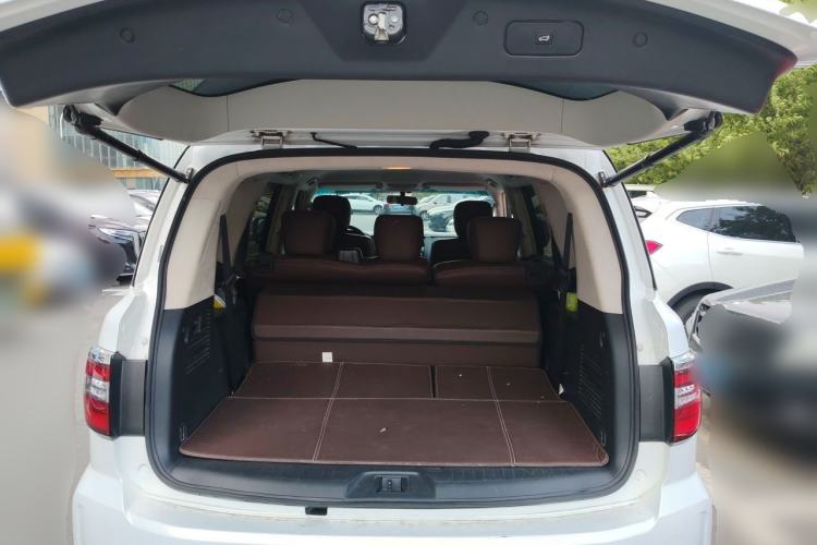 Used Nissan Patrol  Trunk