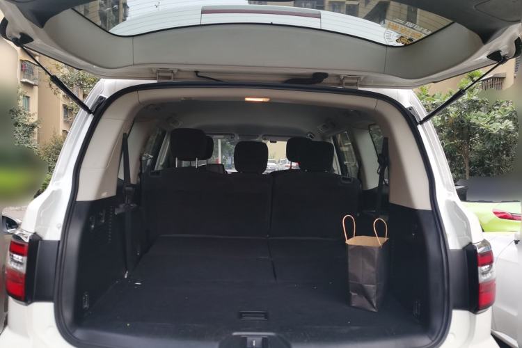 Used Nissan Patrol 2019 Y62 4.0L SE-T1 Middle East Trunk