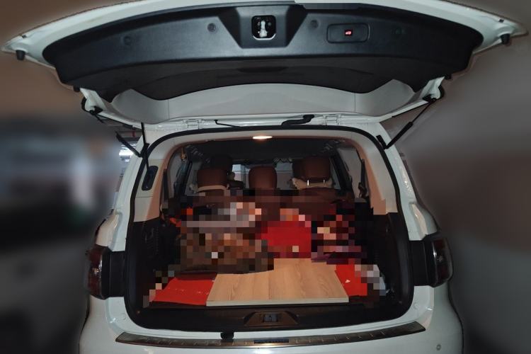 Used Nissan Patrol  Trunk