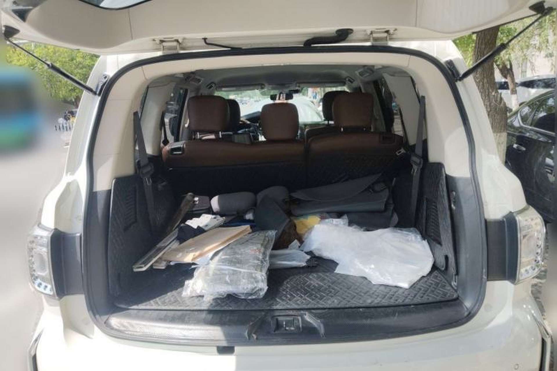 Used Nissan Patrol 2019 Y62 4.0L SE-T1 Middle East Trunk