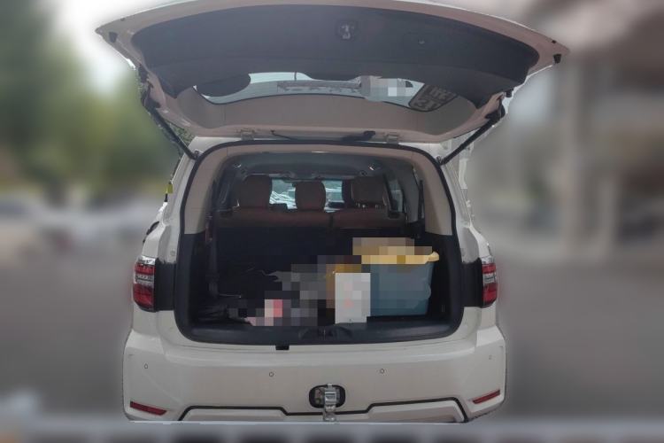 Used Nissan Patrol  Trunk