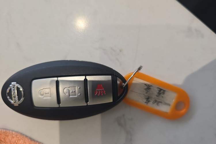 Used Nissan Patrol 2019 Y62 4.0L SE-T1 Middle East Vehicle Key