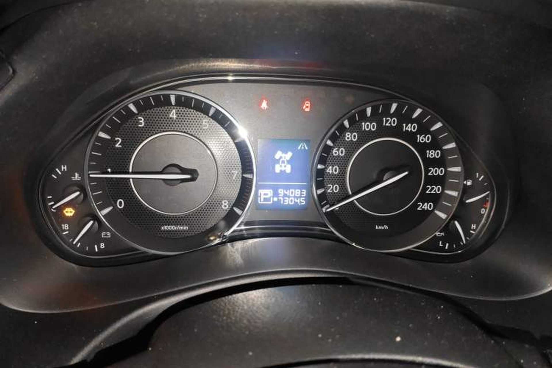 Used Nissan Patrol  Instrument Cluster