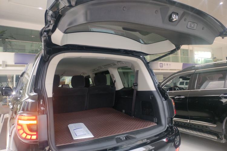 Used Nissan Patrol 2020 Y62 4.0 XE Middle East Trunk