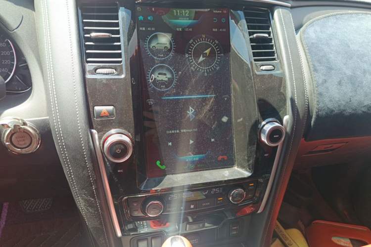 Used Nissan Patrol  Audio And AC Panel