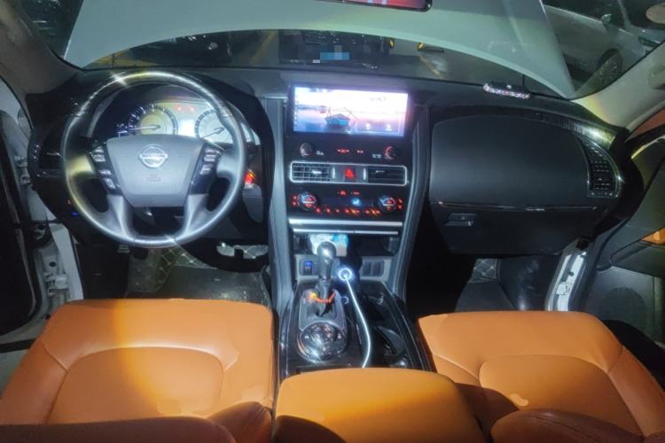 Used Nissan Patrol 2020 Y62 4.0 XE Middle East Center Console