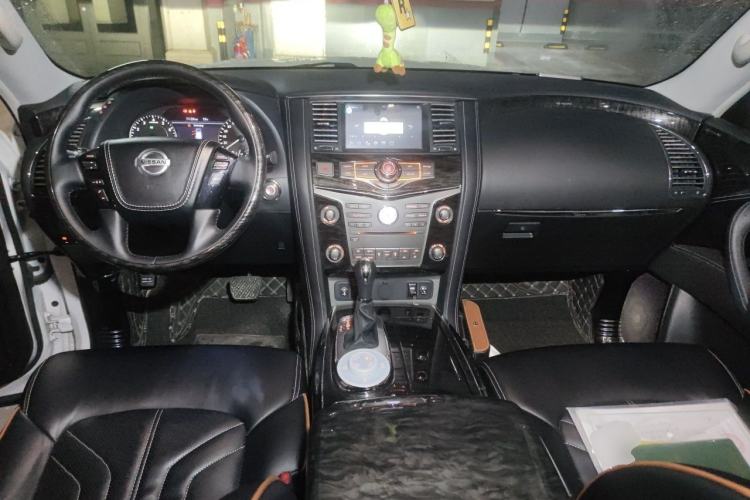 Used Nissan Patrol 2020 Y62 4.0 XE Middle East Center Console