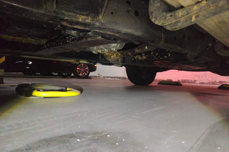 Used Nissan Patrol 2020 Y62 4.0 XE Middle East Chassis Front Left