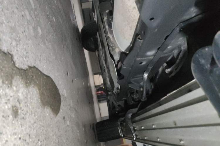 Used Nissan Patrol 2020 Y62 4.0 XE Middle East Chassis Rear Right