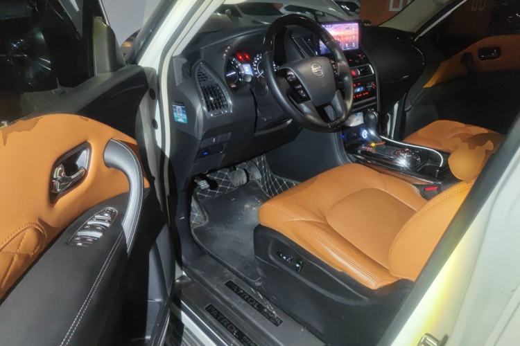 Used Nissan Patrol 2020 Y62 4.0 XE Middle East Driver Seat
