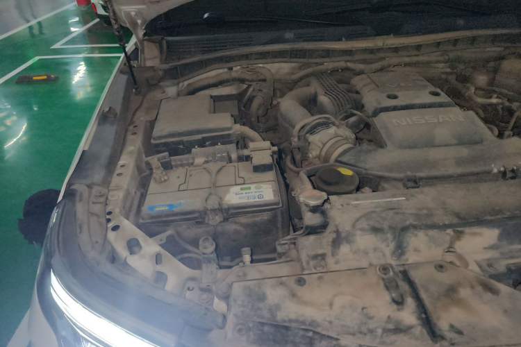 Used Nissan Patrol  Engine Bay Right