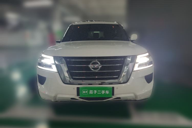 Used Nissan Patrol  Front