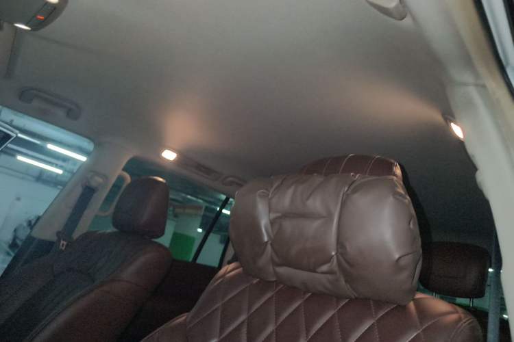 Used Nissan Patrol  Headliner