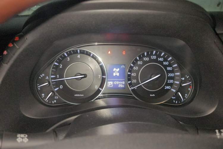 Used Nissan Patrol  Instrument Cluster