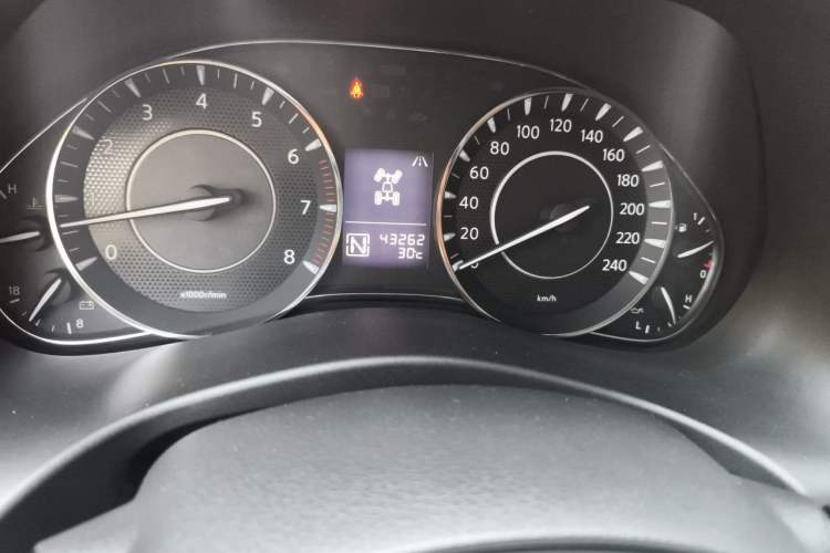Used Nissan Patrol  Odometer Close Up