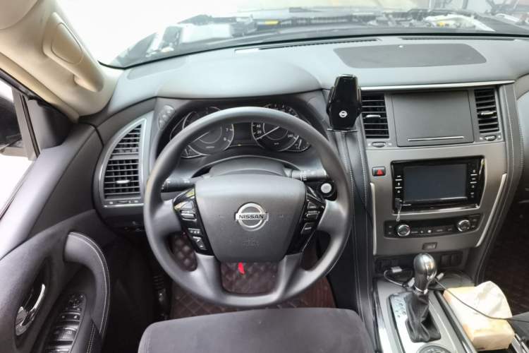 Used Nissan Patrol  Steering Wheel