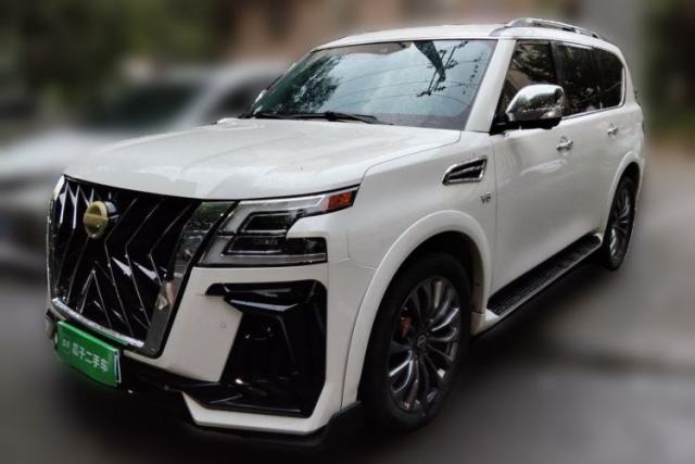 Ojetý Nissan Patrol 2023 ARMADA 5.6L Invincible Fleet Flagship Edition