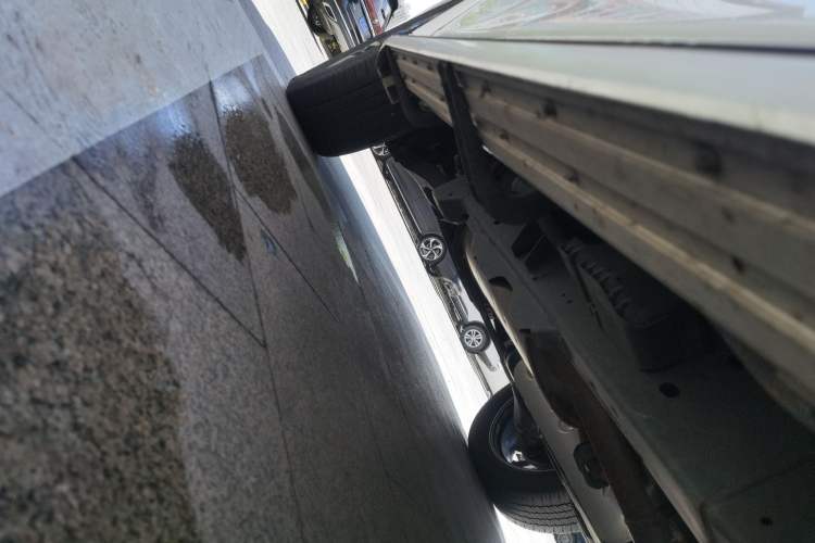 Used Nissan Patrol 2023 ARMADA 5.6L U.S.-Spec Model Chassis Front Right