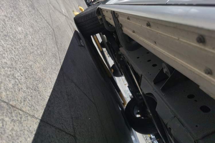 Used Nissan Patrol 2023 ARMADA 5.6L U.S.-Spec Model Chassis Rear Left