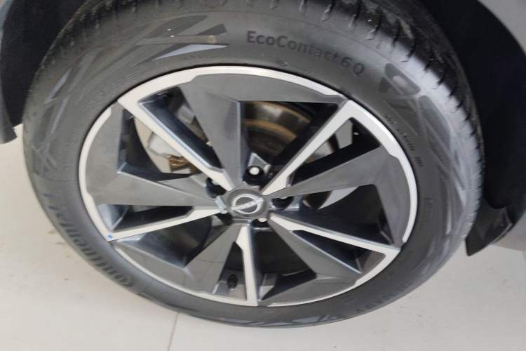Used Nissan Qashqai 2023 1.3T CVT Flagship Edition Right Rear Wheel Hub