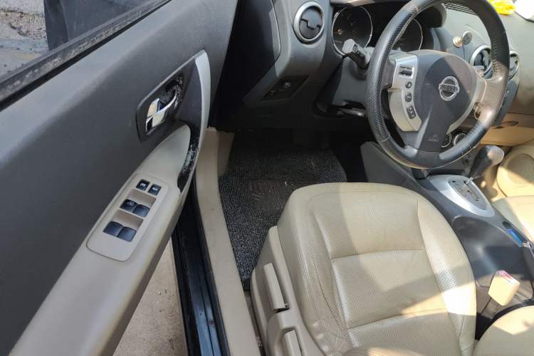 Used Nissan Qashqai 2008 20X LE CVT 2WD Driver Seat