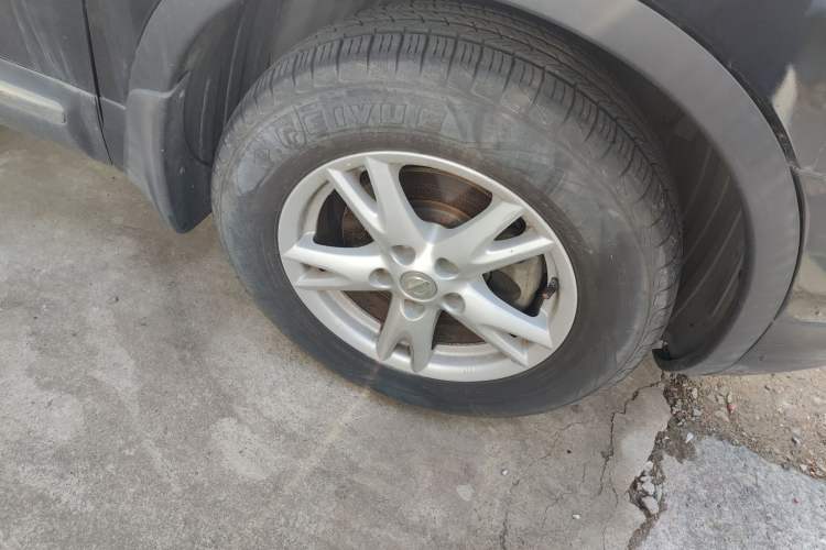 Used Nissan Qashqai 2008 20X LE CVT 2WD Right Front Wheel Hub