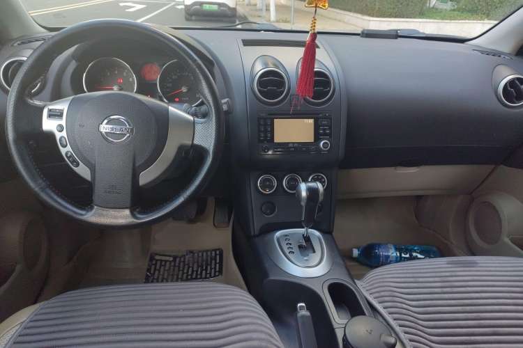 Used Nissan Qashqai 2008 20X LE CVT 2WD Center Console