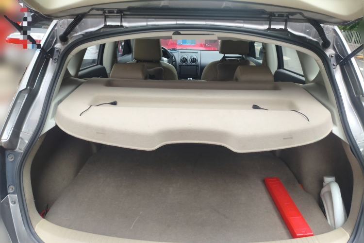 Used Nissan Qashqai 2008 20X LE CVT 2WD Trunk