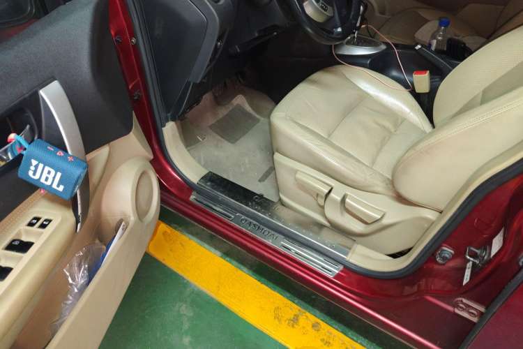 Used Nissan Qashqai 2008 20X LE CVT 2WD Driver Seat