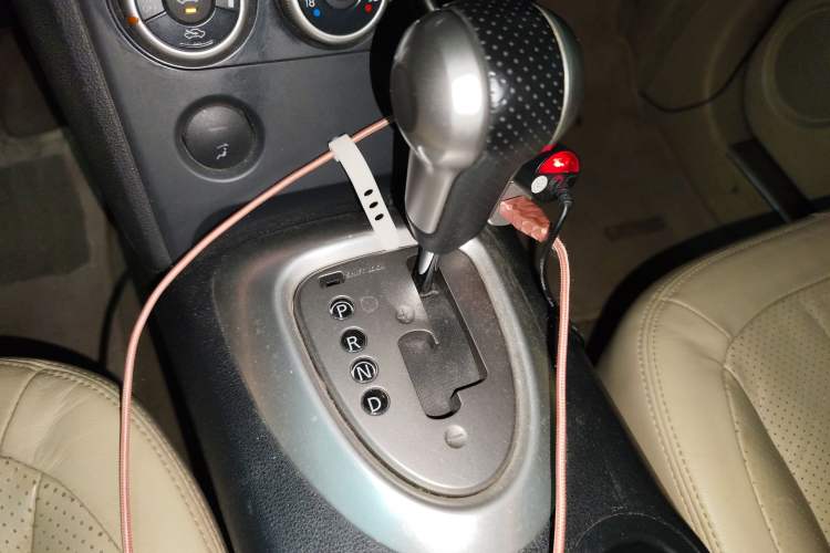 Used Nissan Qashqai 2008 20X LE CVT 2WD Gear Lever